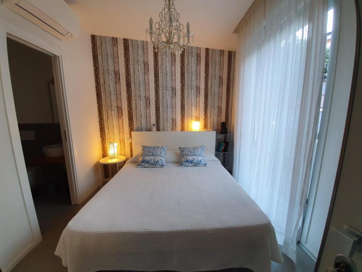 Residenza Azzurra Hotel Cattolica Exterior photo