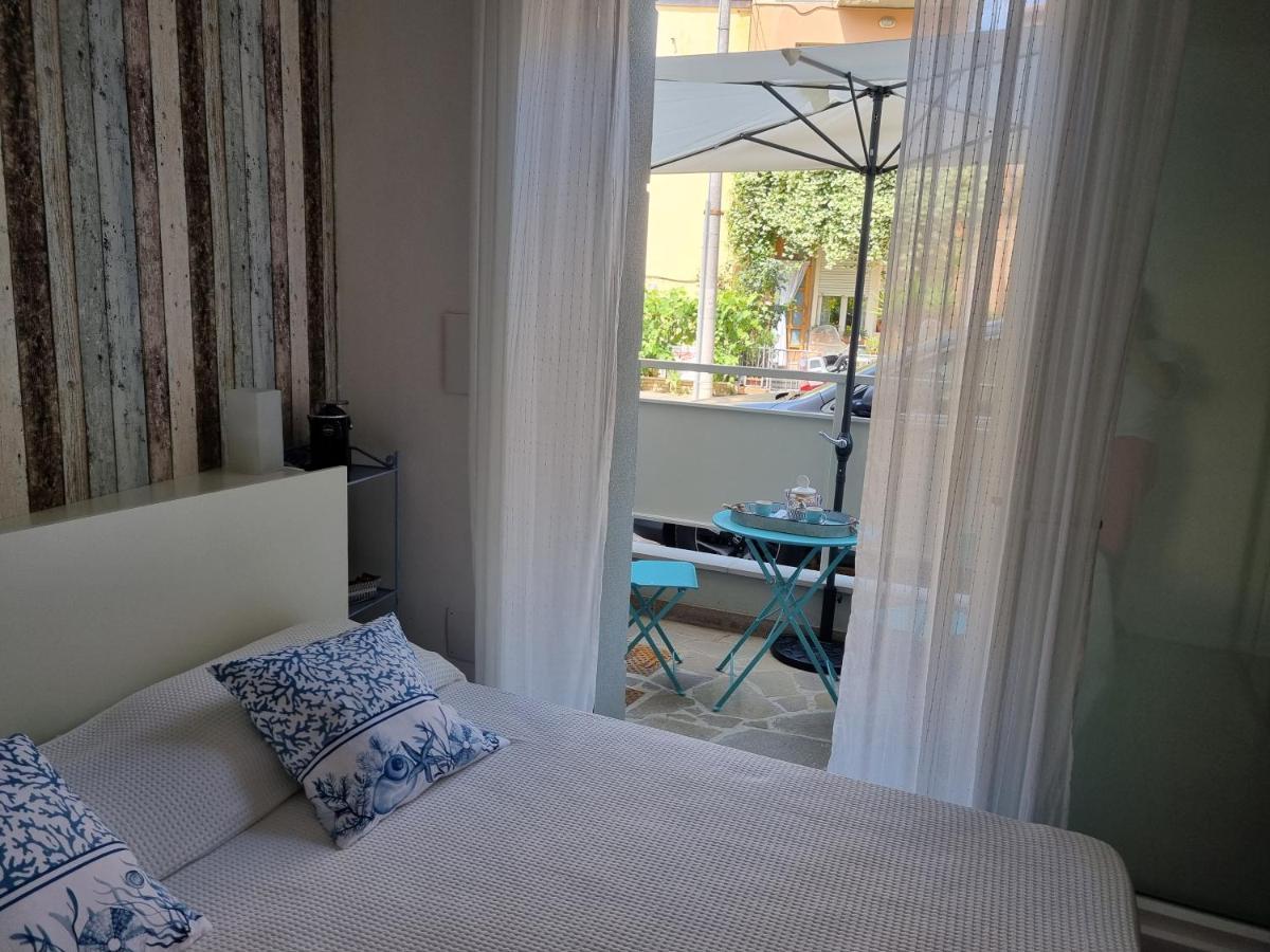 Residenza Azzurra Hotel Cattolica Exterior photo
