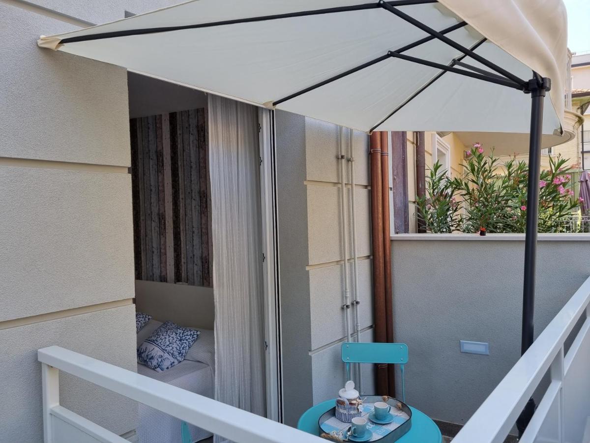 Residenza Azzurra Hotel Cattolica Exterior photo